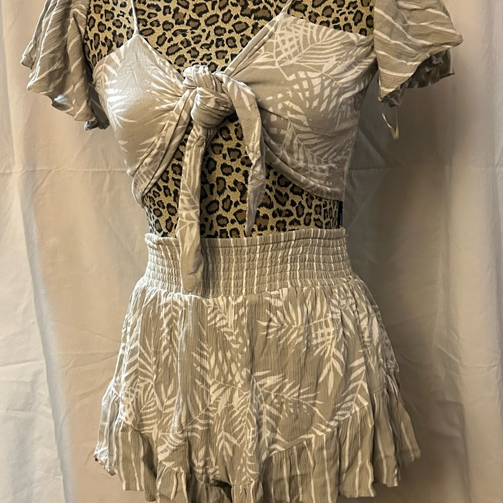 Khaki and white Leaf Print  3 Piece Outfit
